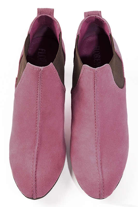 Carnation pink and chocolate brown women's elegant sneakers. Round toe. High block heels. Top view - Florence KOOIJMAN